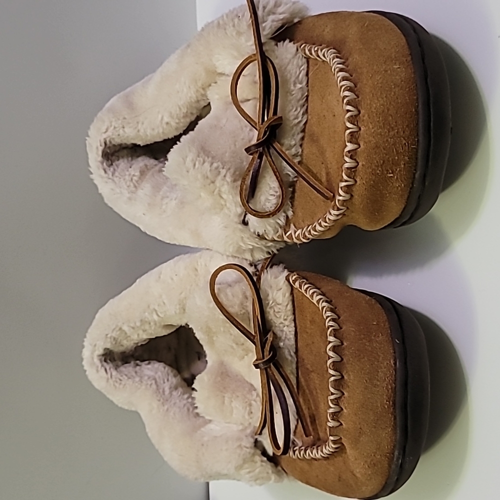 TEMPR-PEDIC LAURIN WOMANS MOCASSIN SIZE 9